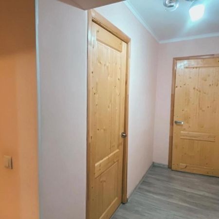 Апартаменты 2 Комн Квартира На Новой Площади Алматы Экстерьер фото